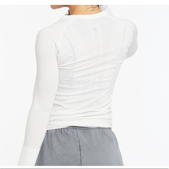 Soulcycle lululemon Run Swiftly with Checker 8 - Picture 2 of 6